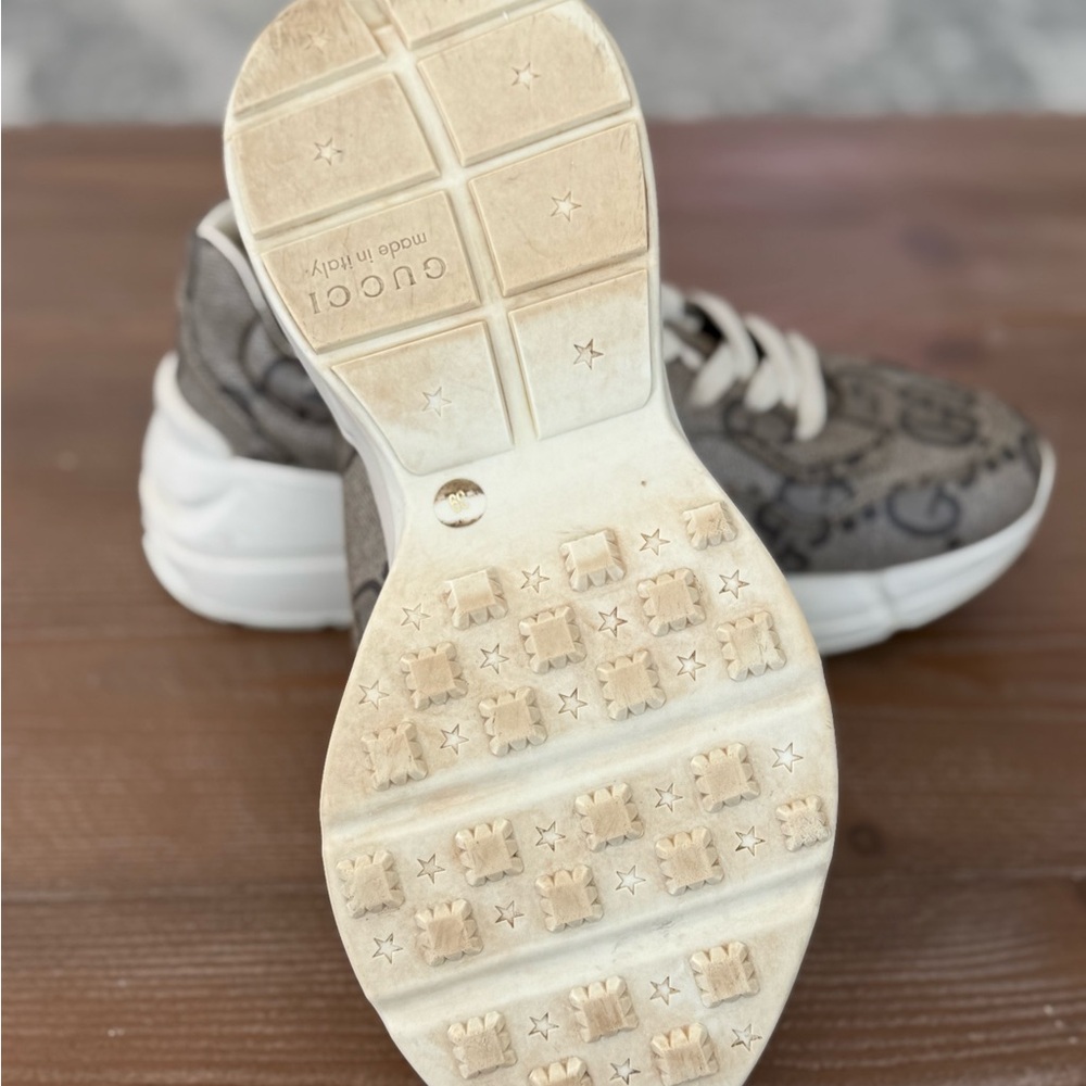 Gucci GG Canvas Sneakers | Neutral Monogram | - Picture 8 of 8